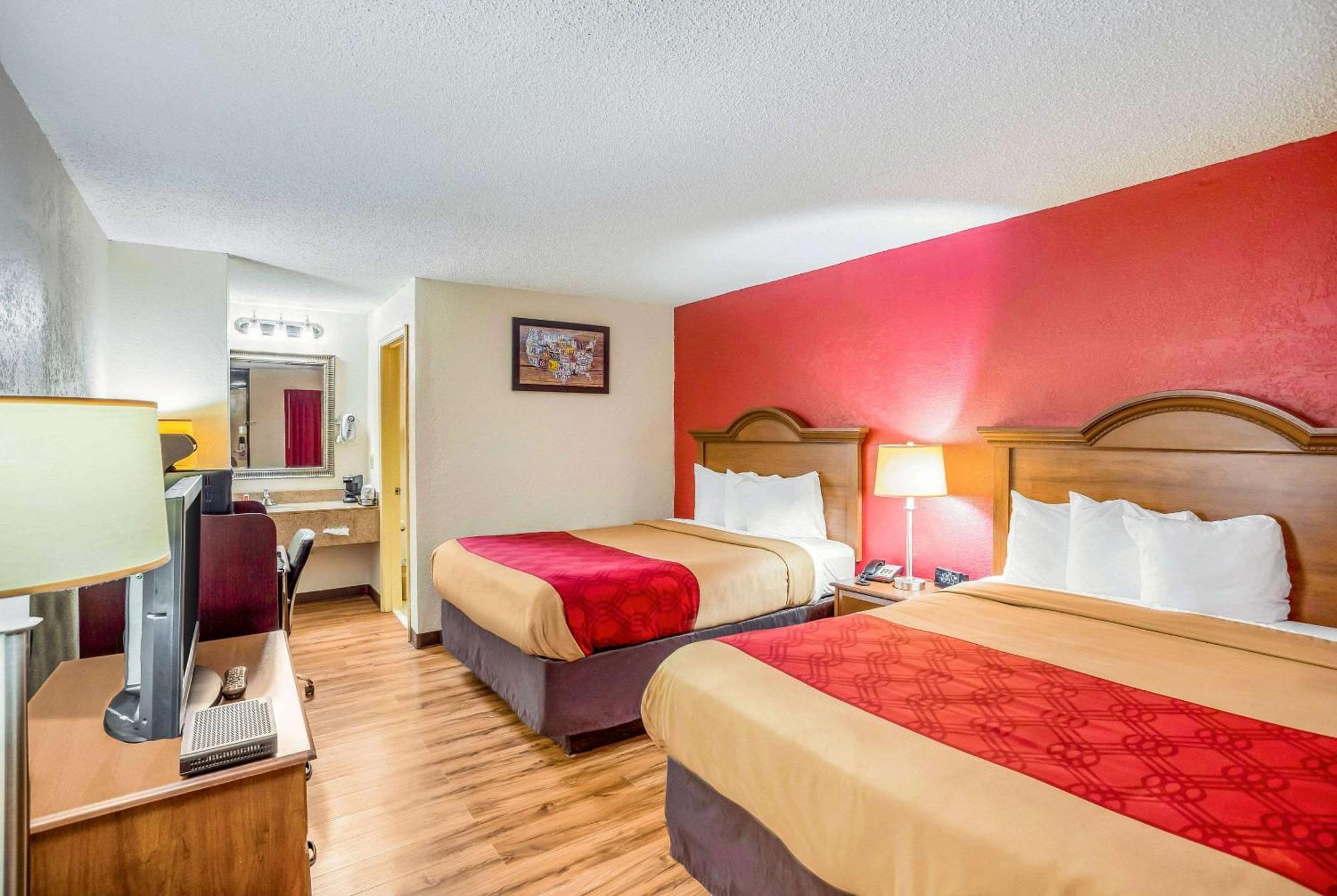 Econo Lodge Huntington - Barboursville University Area Exterior foto